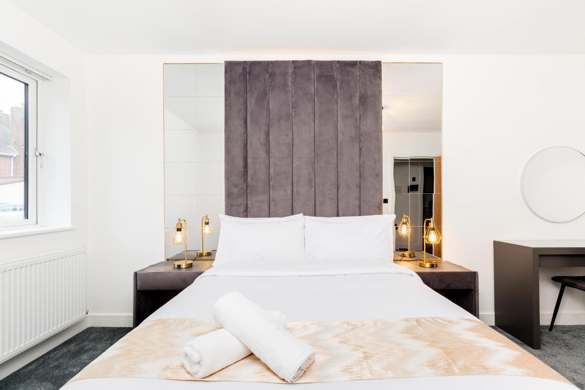 The Suites Inn Hotel Birmingham Merry Hill Brierley Hill Eksteriør billede